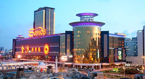 Las Vegas Sands bets big on Macau