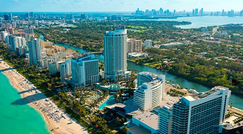 Florida: Fontainebleau owner Jeffrey Soffer launches “aggressive push” to obtain a casino license