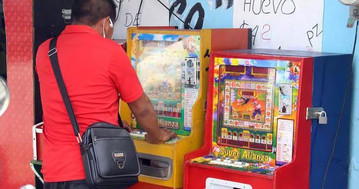 La PGR incautó 35 máquinas tragamonedas ilegales en Yucatán