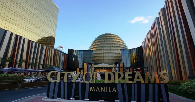 Melco honored 97 Stars by 2021 Forbes Travel Guide
