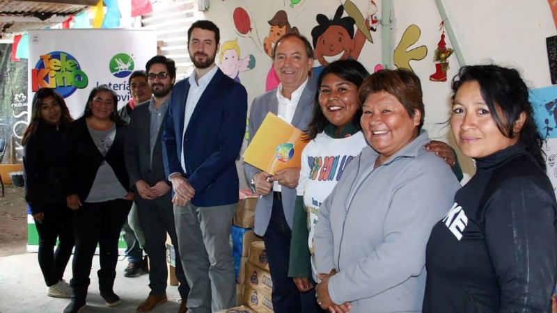 El IPLyC de Buenos Aires donó una tonelada de alimentos a un comedor infantil