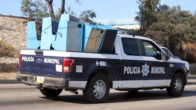 Decomisaron 159 tragamonedas ilegales en Tijuana