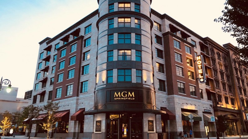 MGM Springfield opens two lounges anticipating legal sports betting in Massachusetts