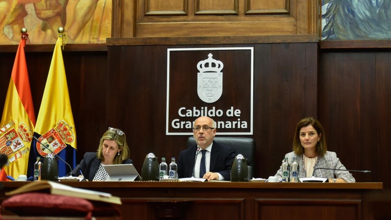 El Parlamento de Canarias avaló suspender la apertura de nuevos locales de apuestas