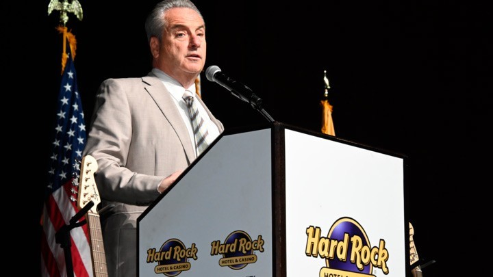 Hard Rock Chairman: "The business model of the casino floor in Las Vegas is going to change" 