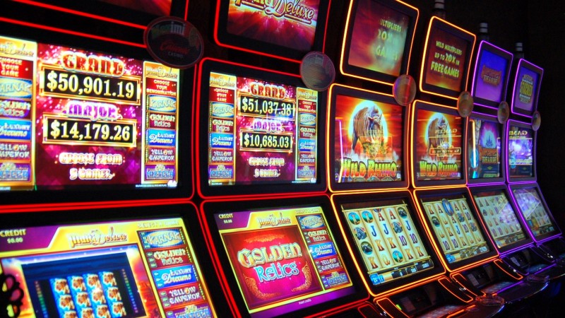 Casinos de Colima exigen reabrir sus salas ante pérdidas millonarias