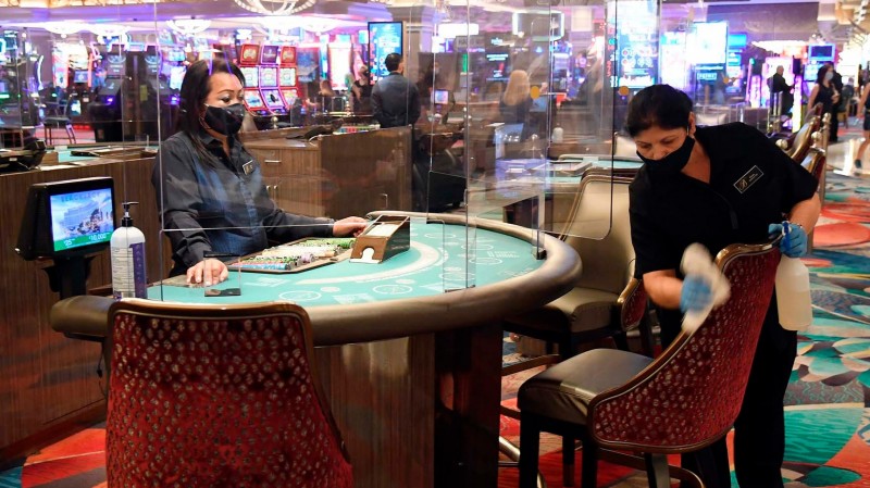 Atlantic City casinos report 4,670 fewer jobs in October