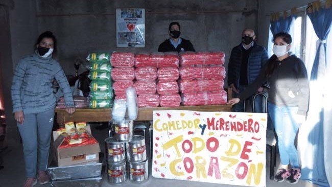 Casino Club y Hotel Mercure donaron alimentos en La Pampa