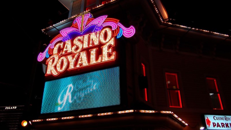 Las Vegas: Casino Royale to lay off 98 workers