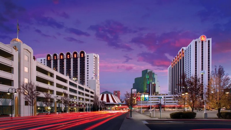 Caesars to reopen Circus Circus Reno hotel after a year