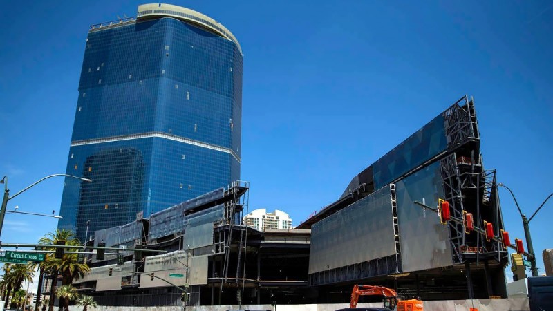 Marriot drops uncompleted former Fontainebleau, Drew Las Vegas project