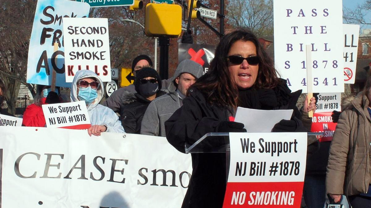 1639146862 new jersey smoking ban protest 02