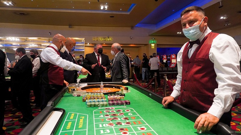 Vuelven a funcionar las mesas de juego en los casinos cordobeses tras 21 meses de pandemia