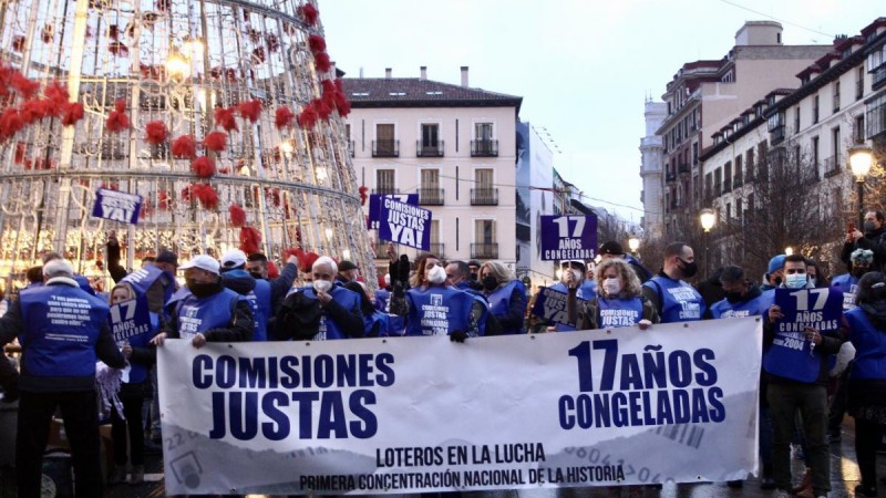 España: masiva huelga de agentes de lotería en reclamo de mejoras en sus comisiones de venta